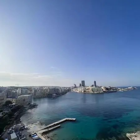 Stylish With Stunning Sea Views Apartman Sliema