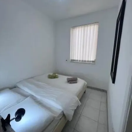 Daire Stylish With Stunning Sea Views Sliema